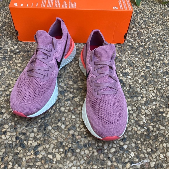 Nike Epic React Flyknit 2 - Picture 4 of 6